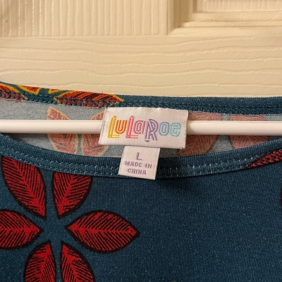 LulaRoe Multi-colored Women’s Blouse - Picture 2 of 3